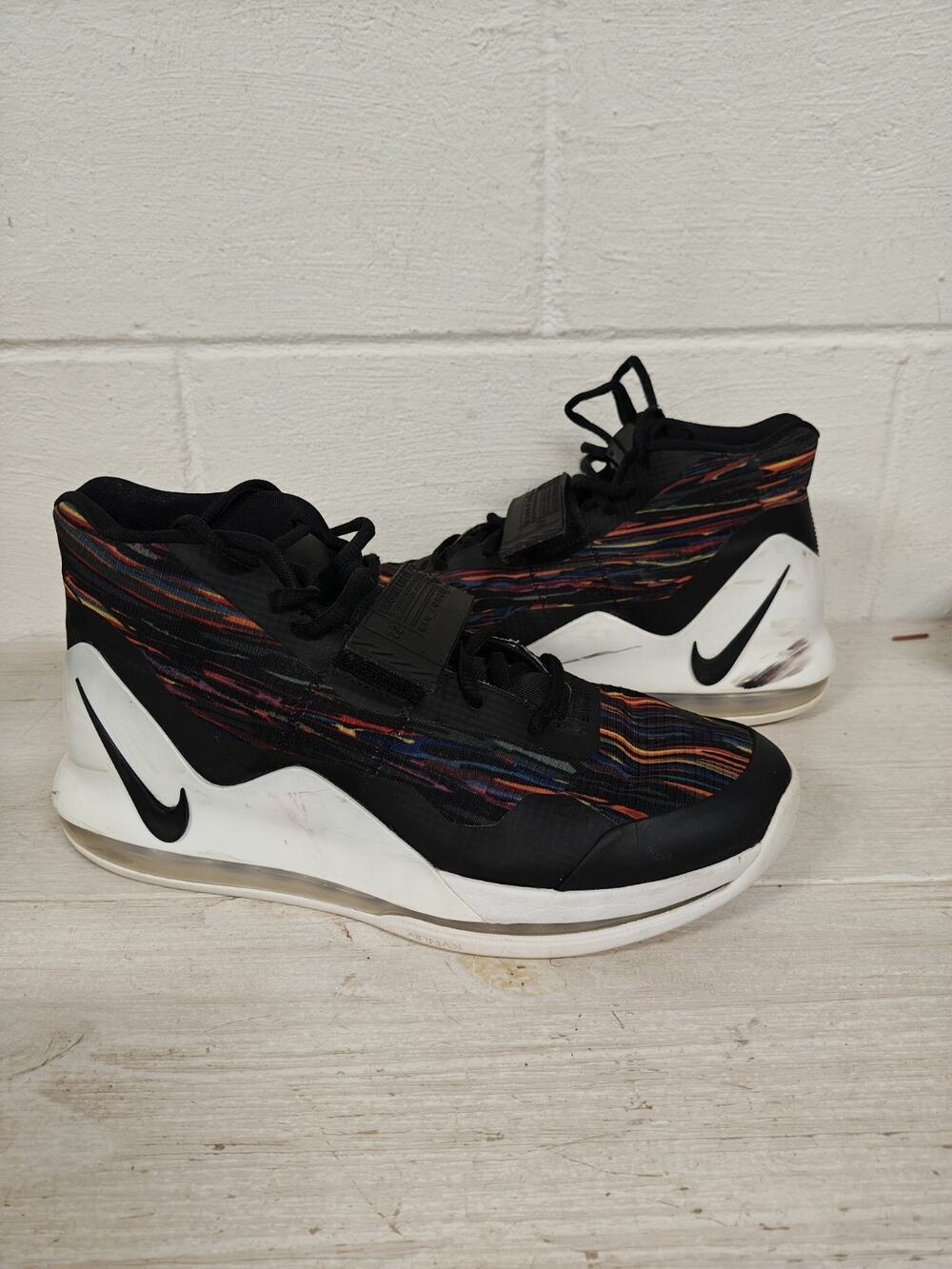 Nike Air Force Max Black Size: 9 Multicolored